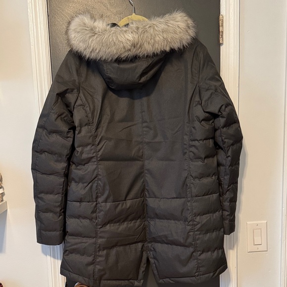 Columbia Omni-Tech Charcoal Winter coat with Faux Fur Trim - Picture 3 of 3